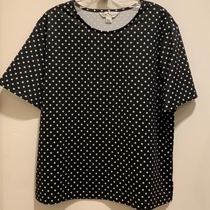Blast Studio women’s blouse. Large. Polyester. Black with white poka dots.